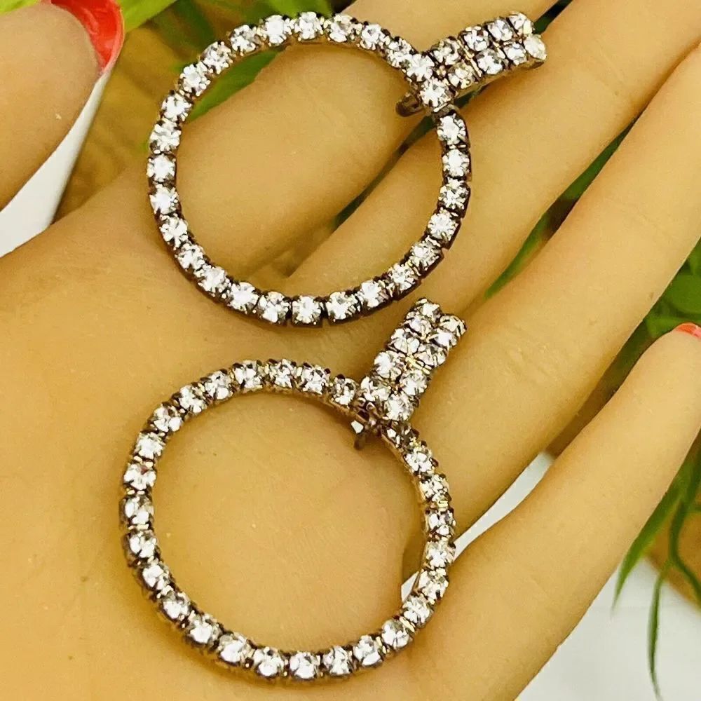 Huge Vintage Rhinestone Earrings Runway Diva Sparkling Fancy Drop Silver 1192